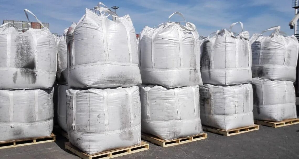 Delayed coking unit — petroleum coke production at Russian refinery